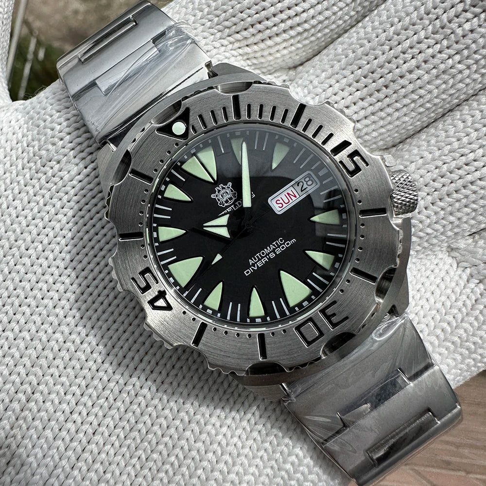 STEELDIVE SD1984 New Arrival 42.2MM M onster 200M Waterproof NH36 Day Function Sapphire Glass Automatic Movement Steel Bracelet