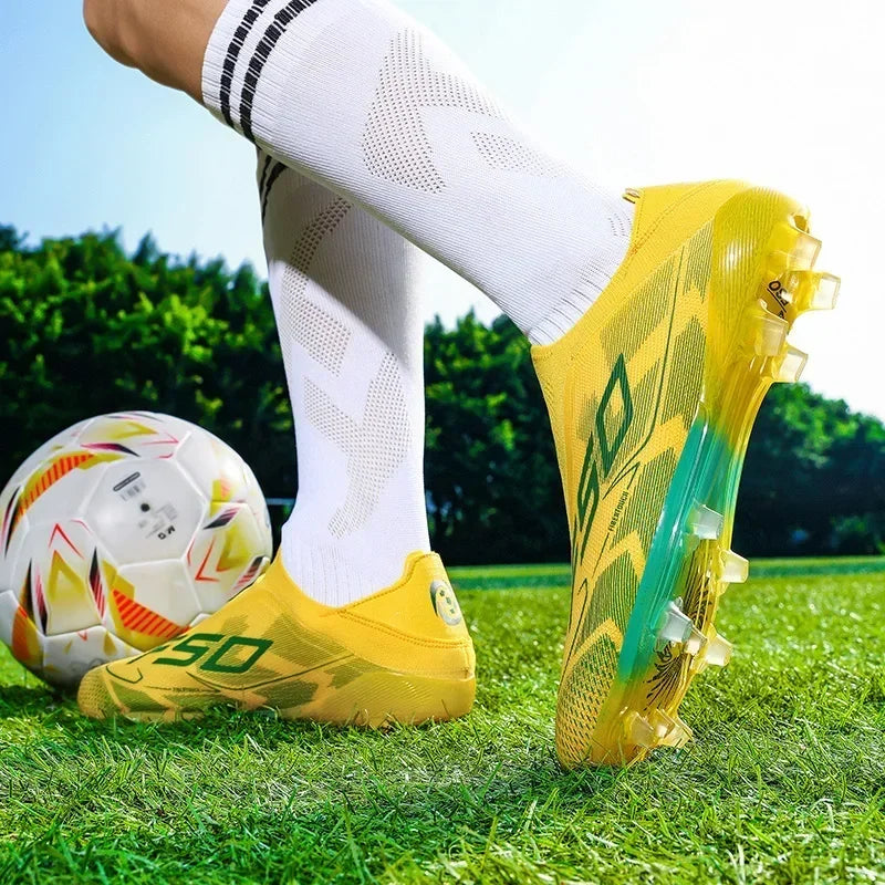 Nouvelles chaussures de football pour hommes, mi-hautes, légères, très vendues, pour l'entraînement sur herbe, antidérapantes, crampons de haute qualité pour l'extérieur.