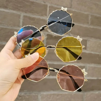 Ochelari de soare la modă pentru copii, băieți și fete, ochelari de soare anti-UV, ochelari drăguți cu fundiță pentru fetițe, ochelari în formă de scoică, ochelari cu ramă metalică