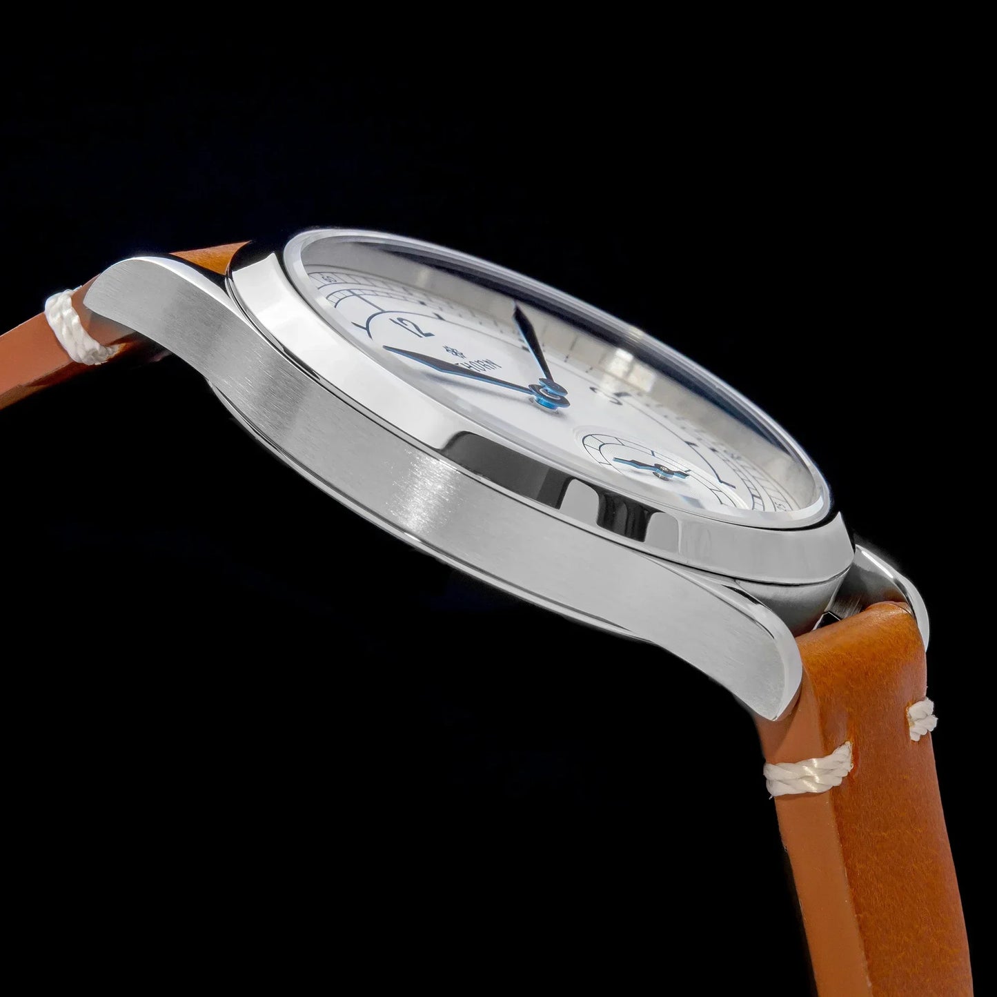 THORN T001 Quartz Watch 316L Stainless Steel Sapphire Crystal Waterproof Grilled Blue Hands Fashion Business Men WomenWatch
