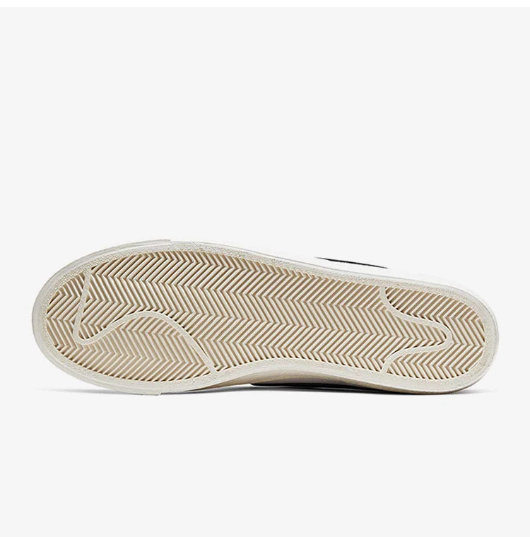 Nike Authentic 202 Frühjahrsneuheit BLAZER LOW LX Damen-Sport-Sneaker mit Schnürung für den Alltag CZ1055-100