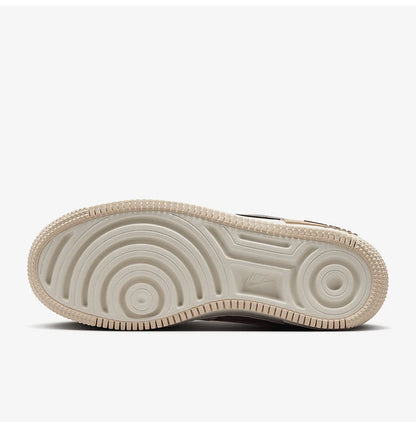 Nike originalne ženske lagane klasične tenisice na platformu DZ1847-200