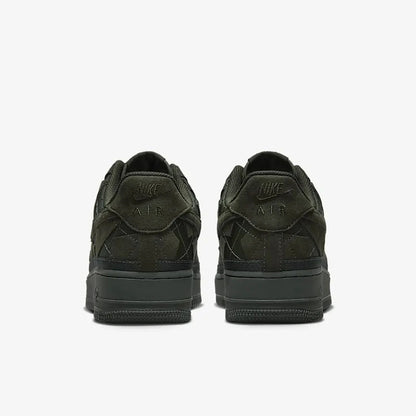 Nike Authentic Air Force 1 Herren- und Damen-Freizeitsneaker aus der Billie-Kollaboration DQ4137-300