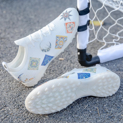 Lawn Nails Wear-resistant Professional Football Shoes Multi-color Grip Strong Balance Summer Outdoor Football Training Shoes