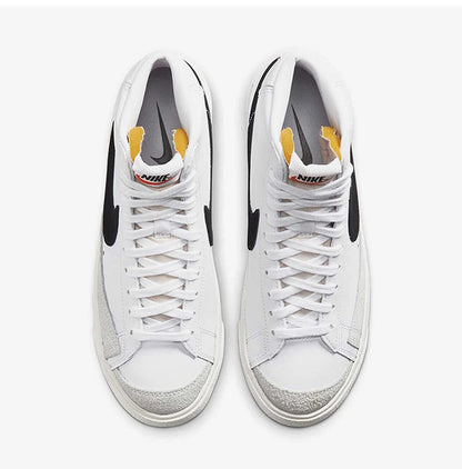 Nike Authentic 202 Frühjahrsneuheit BLAZER LOW LX Damen-Sport-Sneaker mit Schnürung für den Alltag CZ1055-100