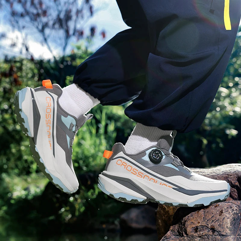 Men's Running Shoes Outdoor Mesh Breathable Mountain Off-Road Climbing Shoes Wear-Resistant Cozy Fashion Sneakers for Men