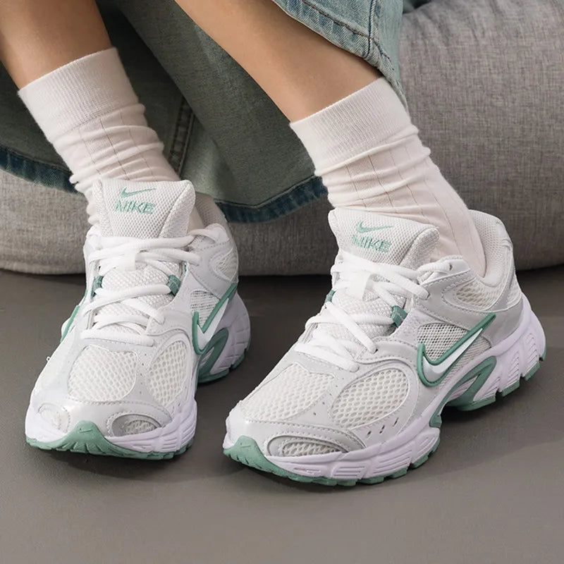 Nike 2026 New Women Casual Shoes Lightweight Breathable Non-slip Soft Sole Daily Outdoor Walking Sneakers HQ7901-106