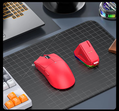Mouse wireless Attack Shark X11&R1 Tri Mode Bluetooth con base di ricarica RGB, ergonomico e leggero, accessorio per PC gamer