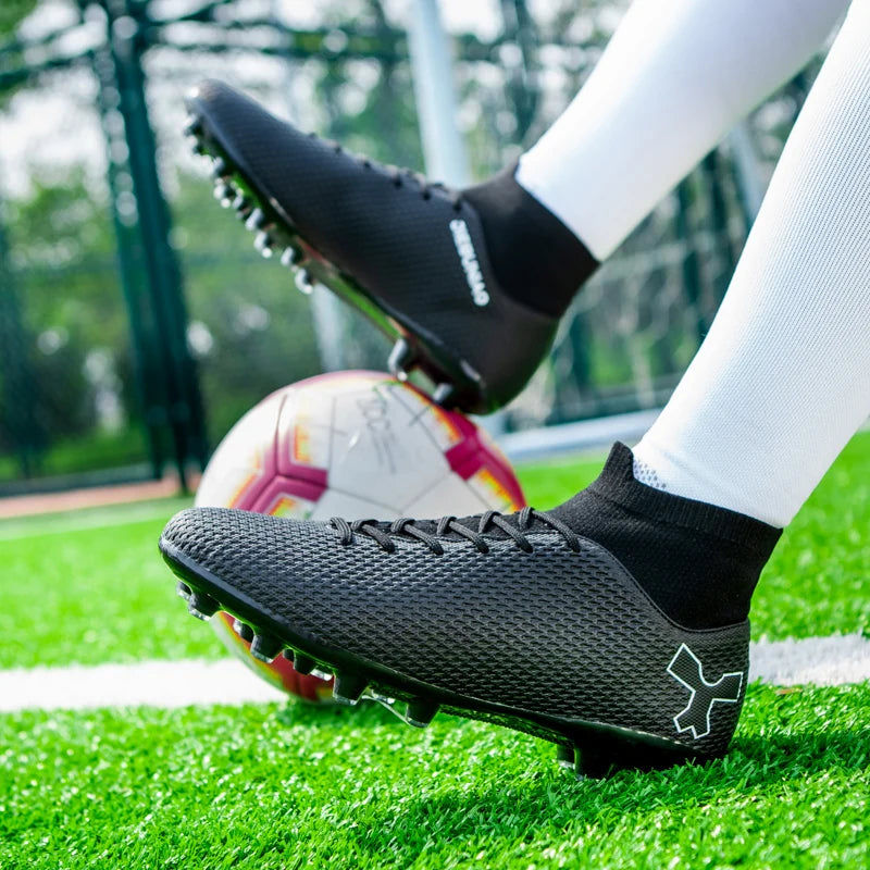 Quality Soccer Cleats for Men Soccer Shoes Society Boys Football Boots Children Football Shoes Sneakers Unisex Soccer Boots